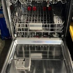✨ Kenmore Elite Stainless Steel Dishwasher – Gently Used ✨