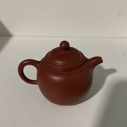 Chinese Handmade purple clay Teapot