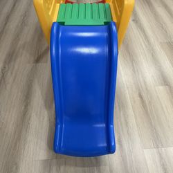Little Tikes Baby Bum Wheels on the Bus Climber and Slide