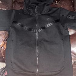 Nice Black Nike Tech Hoodie 
