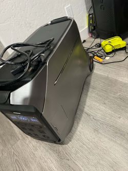 EcoFlow
4096Wh DELTA Pro 3,4000-Watt Output, LFP Power Station, Home Backup, Camping, Push-Button Start Battery Generator