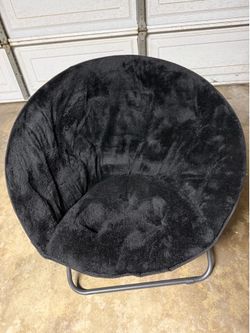 Black saucer chair