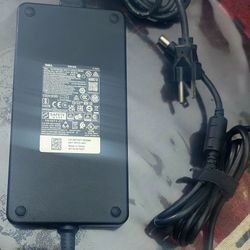 DELL 240W 19.5V 12.3A  AC Power Adapter Laptop Charger Large Tip GA240PE1-00