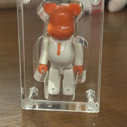 Nike bear brick 