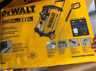 DEWALT 3000 PSI 1.1 GPM Jobsite Electric Cold Water Pressure Washer