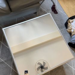 Mirror Table 