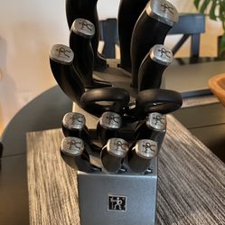 Knife Block 