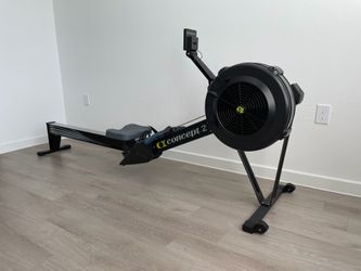 Concept 2 Erg Model D rower with PM5 - Crossfit Rowing machine