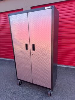 Gladiator
Ready-to-Assemble Steel Freestanding Garage Cabinet in Silver Tread with Casters (36 in. W x 66 in. H x 18 in. D