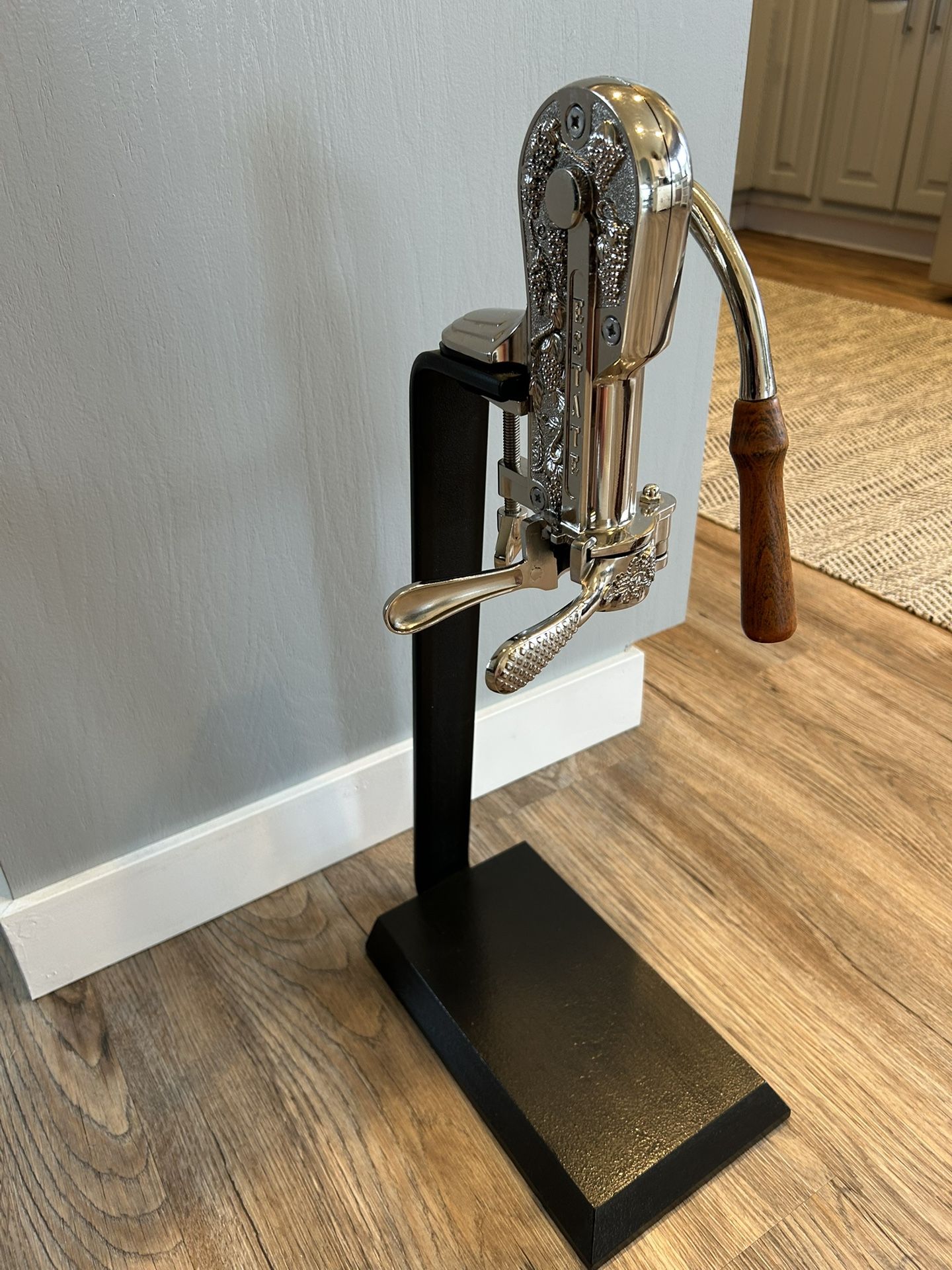 Roger Estate Wine Opener