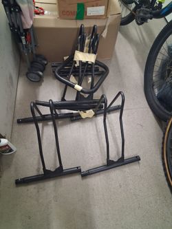 Estantes para bicicletas