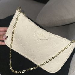 Easy Pouch On Strap Monogram Empreinte Leather
