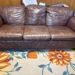 Ashley Furniture 2005 Rannis Queen Sofa Sleeper