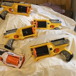 @10 Nerf  Guns Up For Grabs 