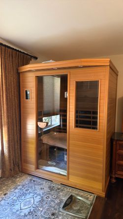 Infrared Sauna -jacuzzi 3 person– Excellent Condition – Originally $7,000
