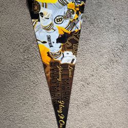 New Boston Bruins Linus Ullmark & Jeremy Swayman Pennant