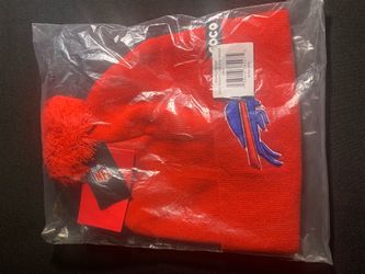 FOCO Buffalo Bills Red Pom Beanie NFL Logo Knit Winter Hat NWT One Size Football
