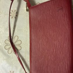 LOUIS VUITTON LV GHW Pochette Accessories Handbag - Epi Red