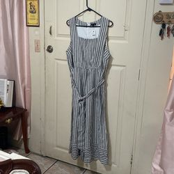 Jumpsuit Or Palazzo  Size 16 Petite Beautiful  New