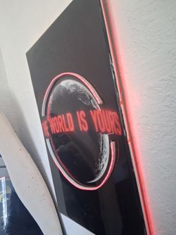 Light-up wall art