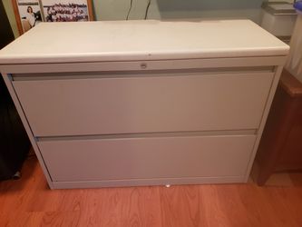 Lateral file cabinet