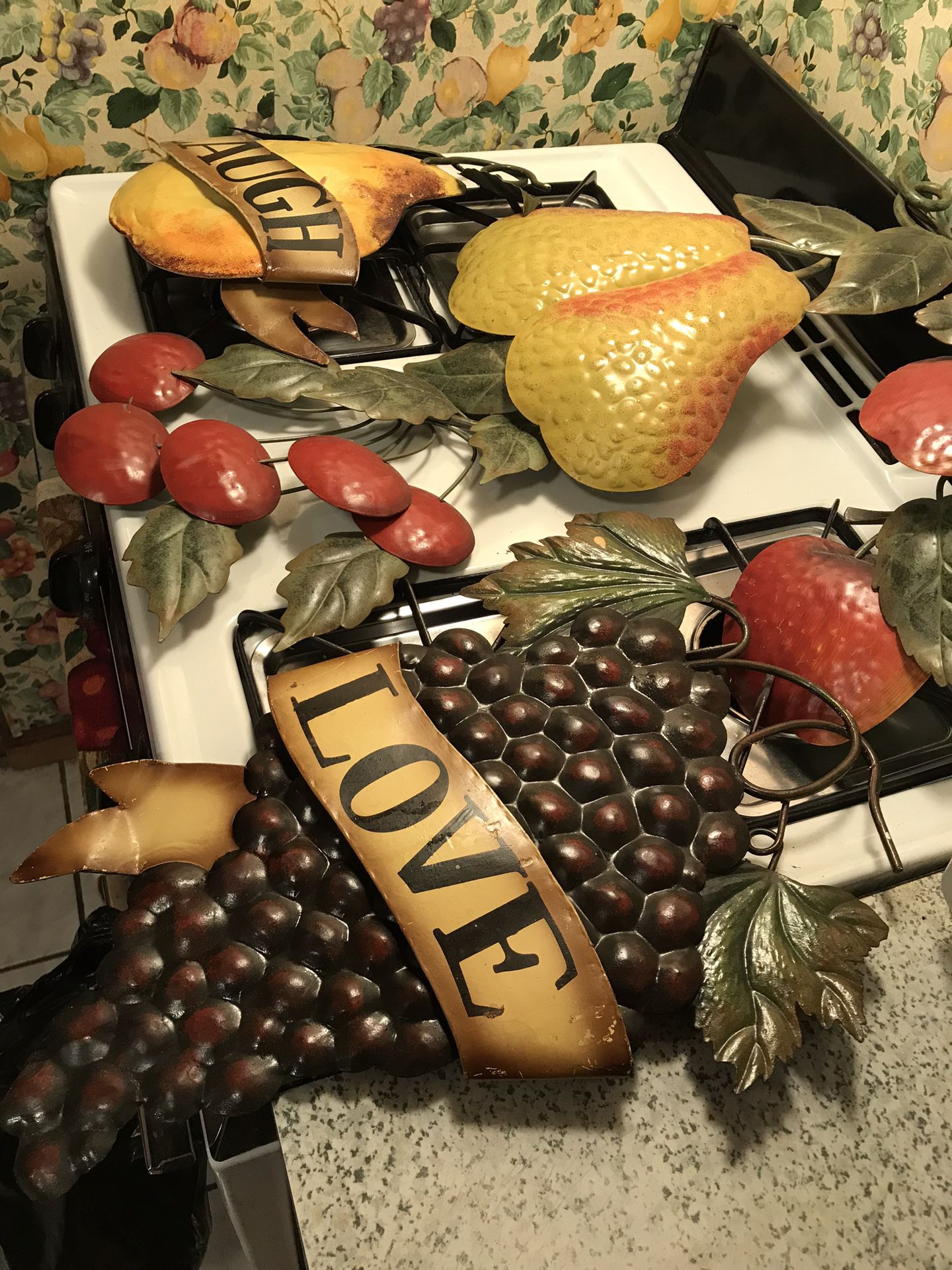 Beautiful big fruit decor for kitchen , Or any Room 5 pieces together