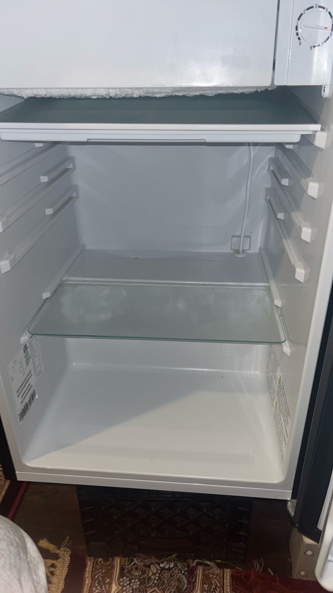 Mini Fridge 