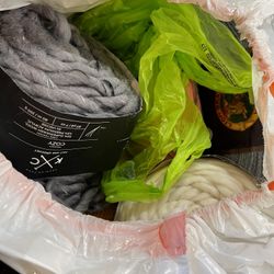 13 Gallon Bag Of Yarn