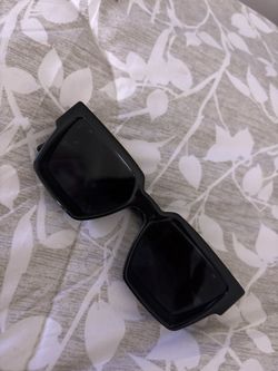 Louis Vuitton Glasses 