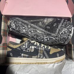 NIKE SB