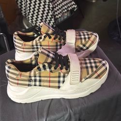 Burberry Tenis Shoes Made In Italy #45