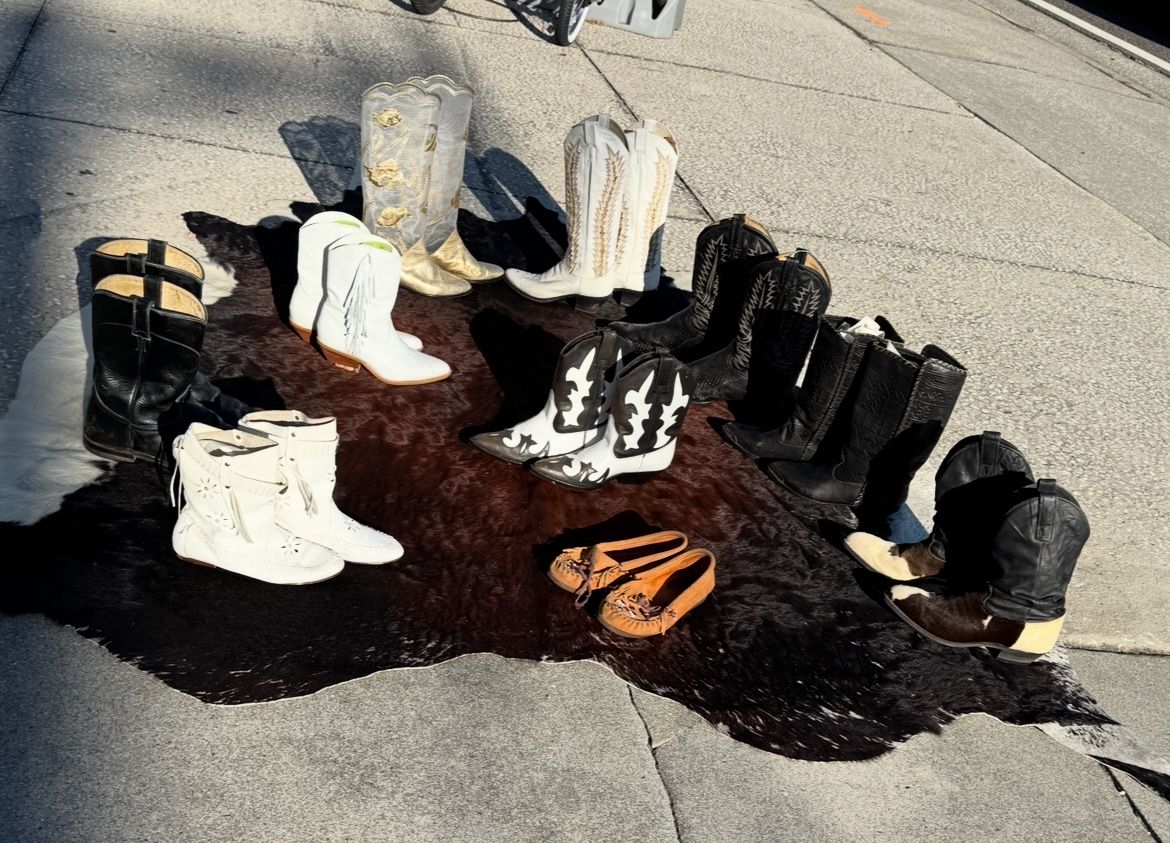 Western Cowgirl Boots Size 7.5 Med