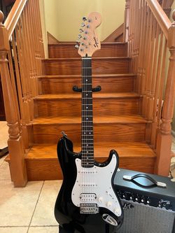 Squier Affinity Stratocaster w/ Fender Amp