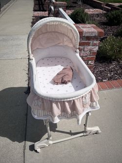 Free Bassinet