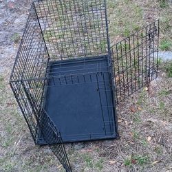 Dog Crate 36" Long X 22" Wide X 24" High. LIKE NEW! Folds Up For EZ Transport