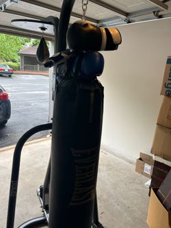 Heavy bag, speed bag, 4 gloves