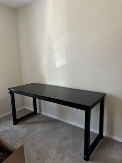 Desk!