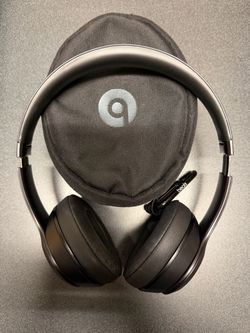 Beats Solo 3 wireless headphones