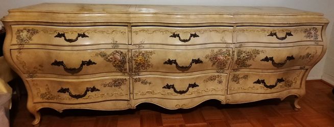 1975 Union-National 5-Pc Hand-Painted French Provincial KING Bedroom Suite