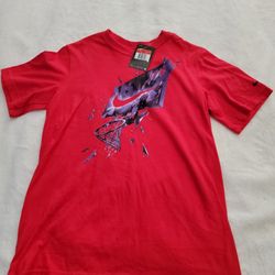 Nike Boys Red Basketball T Shirt. 