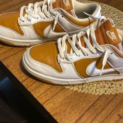 Nike Dunks