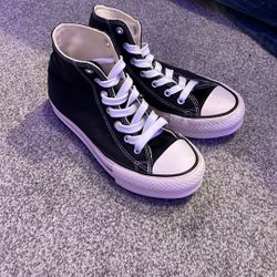 size 5 black platform converse 