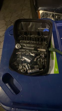 Bolt And Nut Kit 