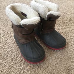 Youth Size 6 THERMOLITE BOOTS