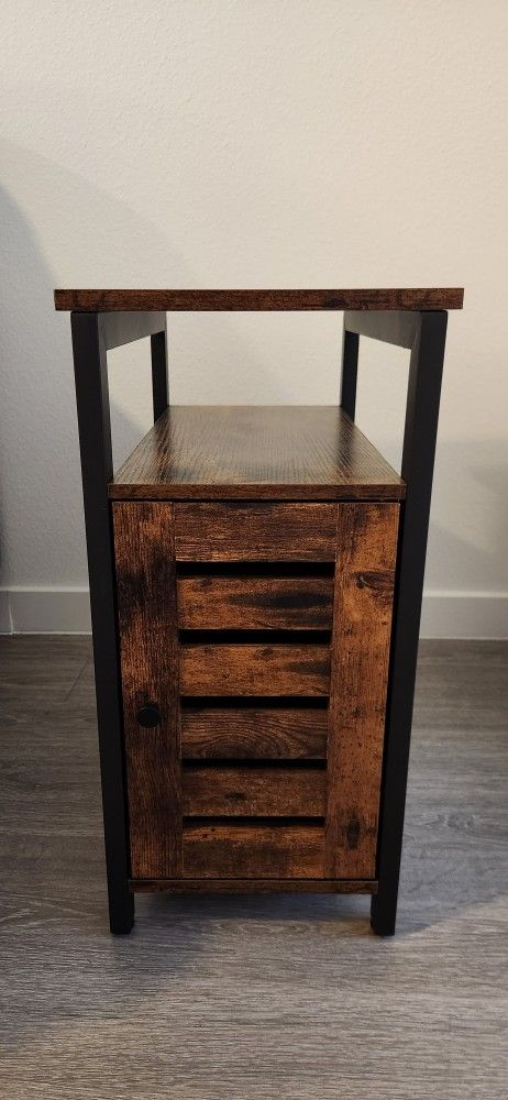 Rustic Side Table / Nightstand (with Cabinet Door)