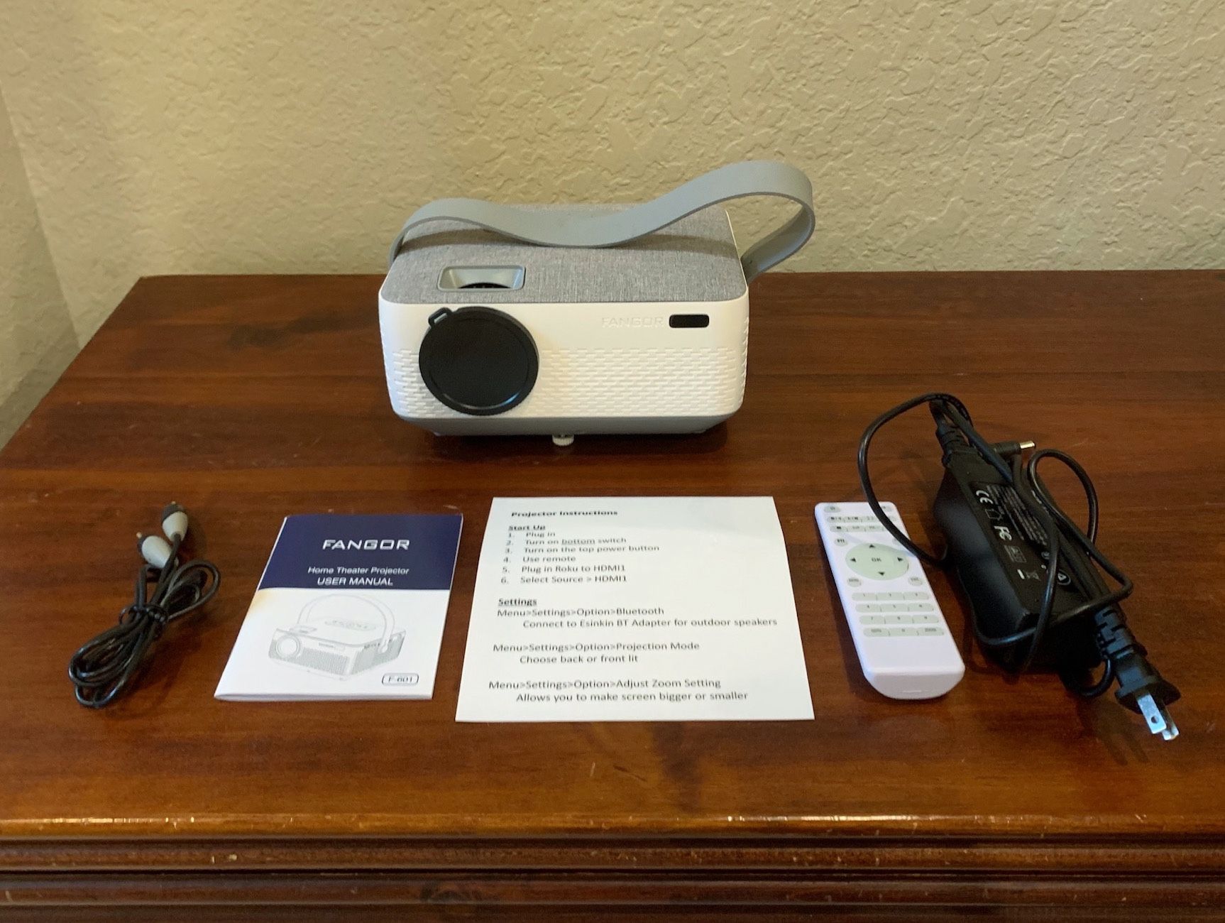 Fangor Portable Projector, 100" Projector Screen, AND Cowboy Studio Backdrop