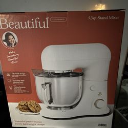 Beautiful 5.3 Qt Mixer *brand New In Box*