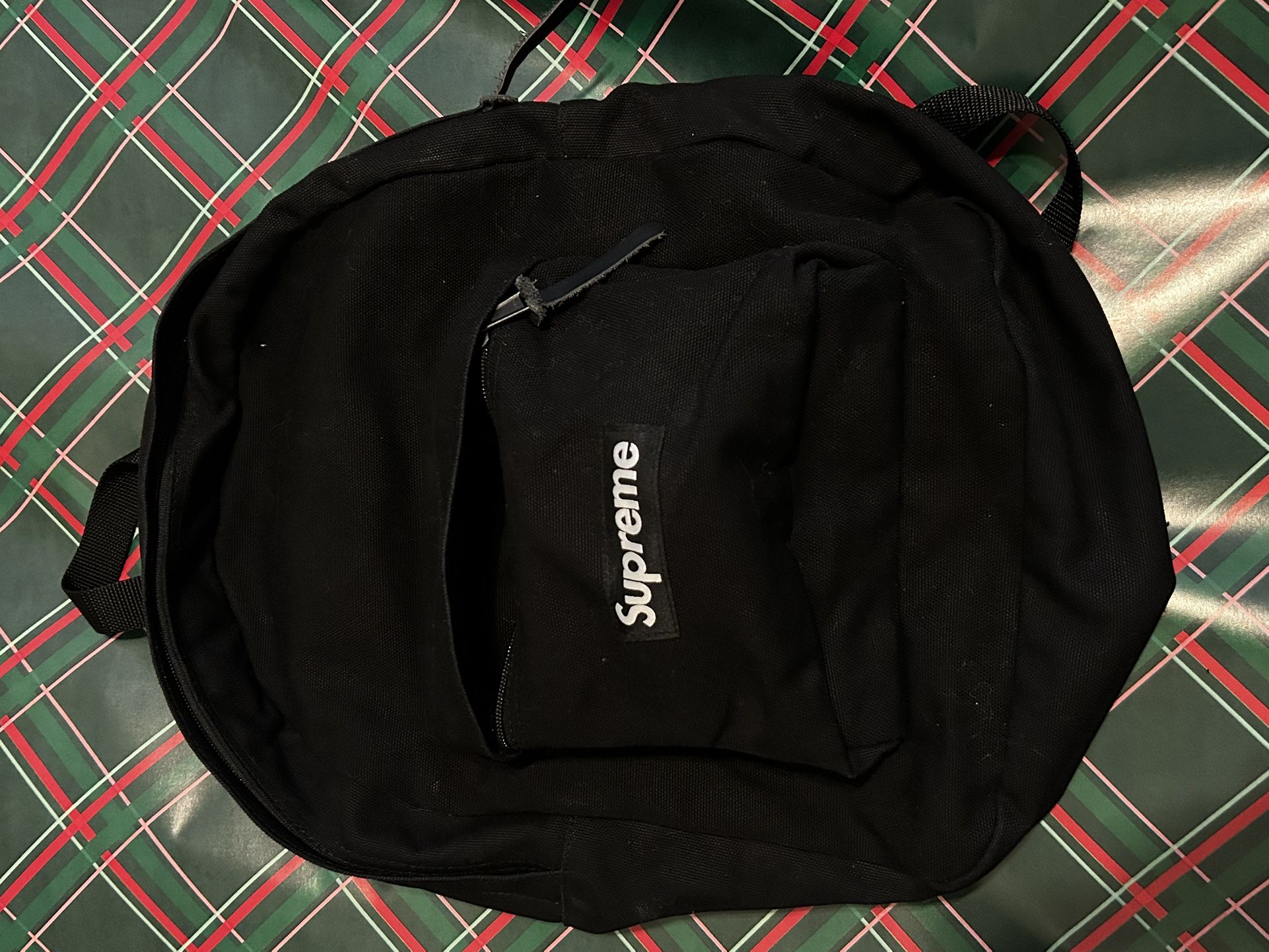 SUPREME CANVAS BACKPACK