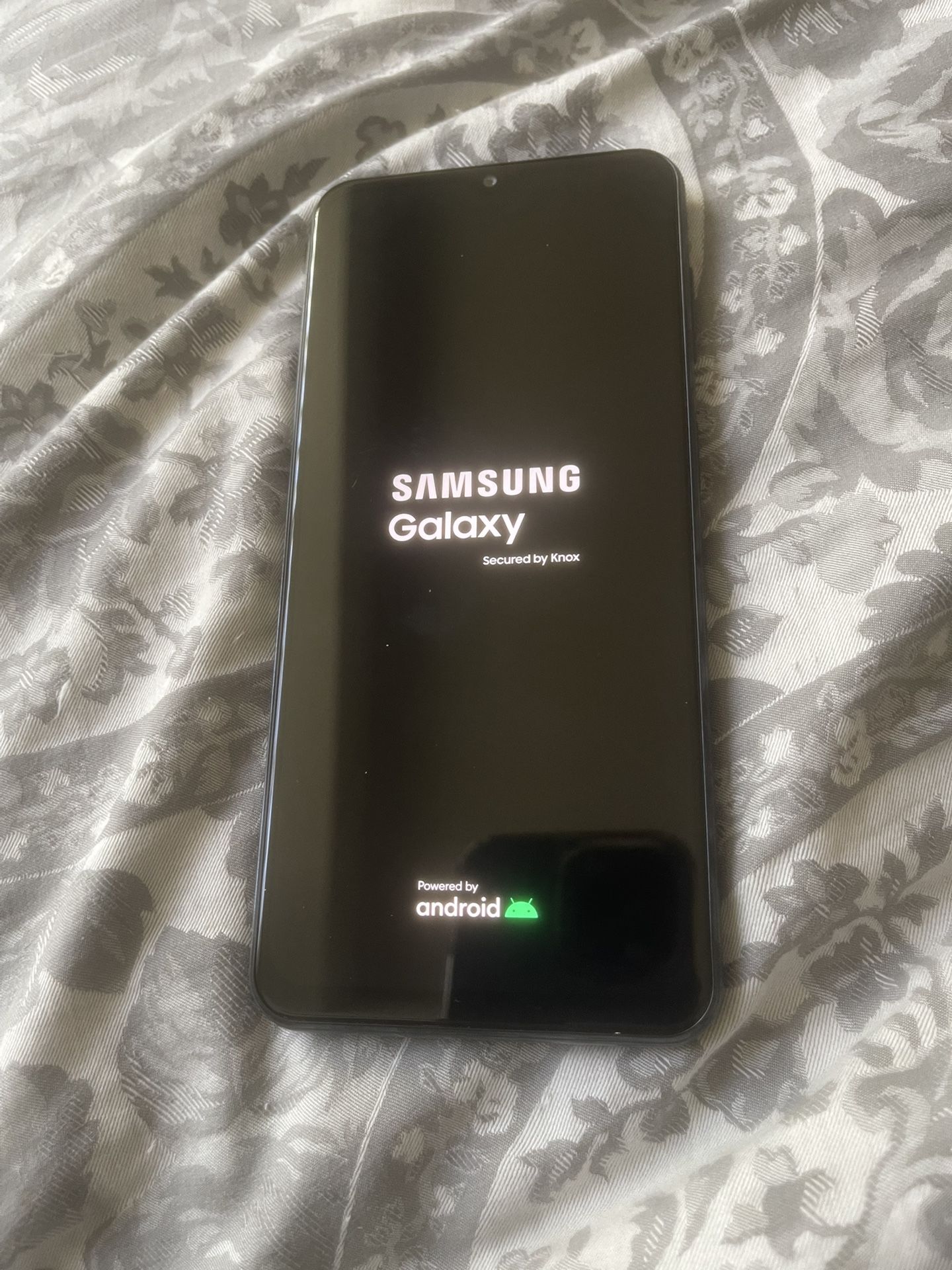 Samsung Galaxy In Perfect Condition Fairly New❤️