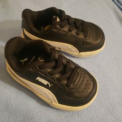 New Toddler Pumas 